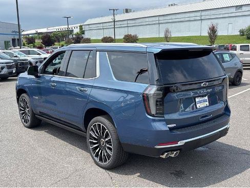 New 2026 Chevrolet Tahoe High Country AWD/4WD image 14