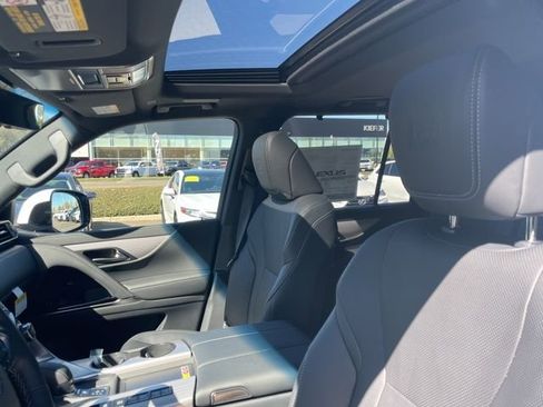 New 2026 Lexus LX 700h F Sport image 13