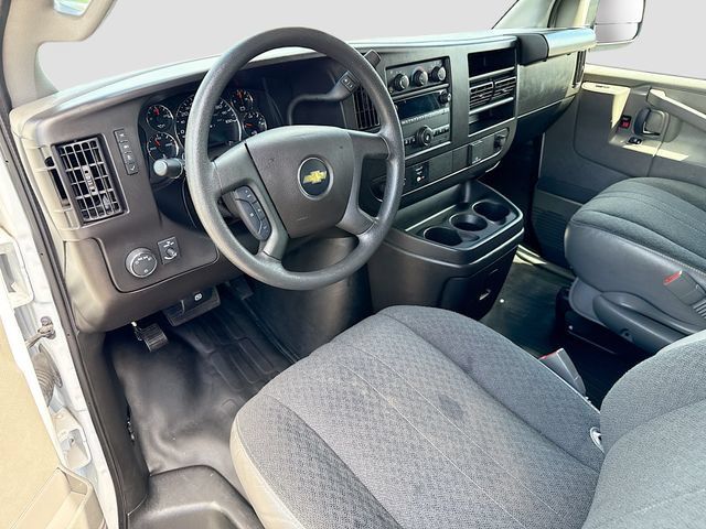 Used 2024 Chevrolet Express 2500 w/ Driver Convenience Package RWD image 9