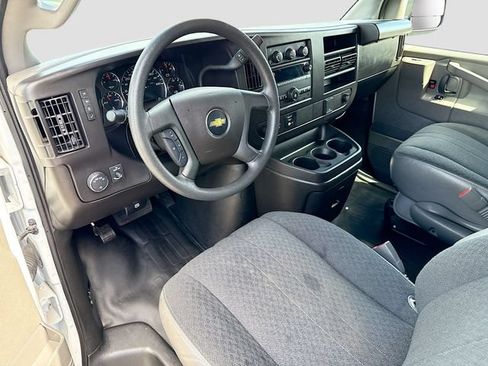 Used 2024 Chevrolet Express 2500 w/ Driver Convenience Package RWD image 9