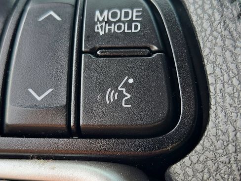 Used 2020 Toyota Sienna LE FWD image 26