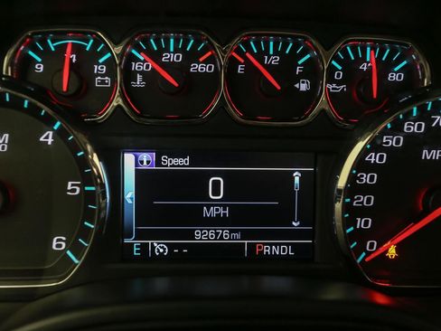 Used 2017 Chevrolet Silverado 1500 LT w/ All Star Edition image 36