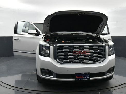 Used 2019 GMC Yukon XL Denali w/ Denali Ultimate Package image 44