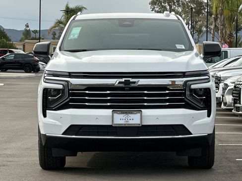 New 2026 Chevrolet Suburban LT w/ LPO, Dark Essentials Package image 9