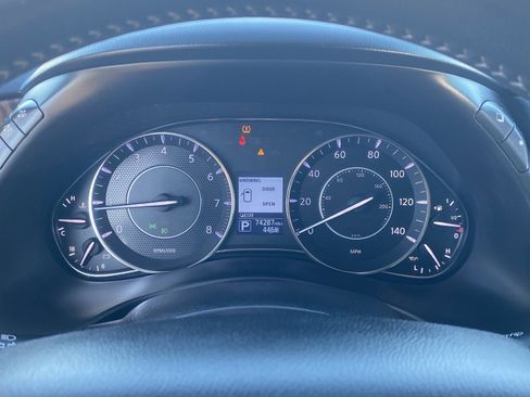 Used 2018 Nissan Armada Platinum w/ Captain Seat Package image 33