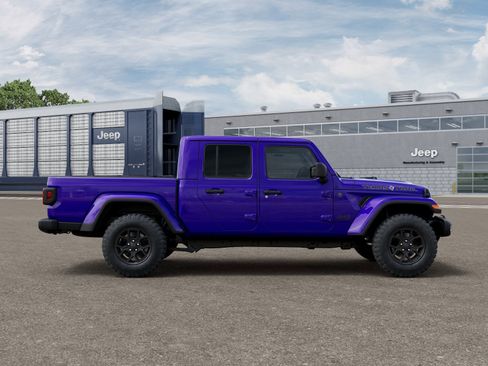 New 2026 Jeep Gladiator Sport AWD/4WD image 35