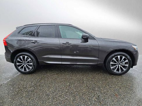 New 2025 Volvo XC60 B5 Core w/ Protection Package Premier image 8