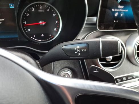 Used 2022 Mercedes-Benz GLC 300 4MATIC image 16