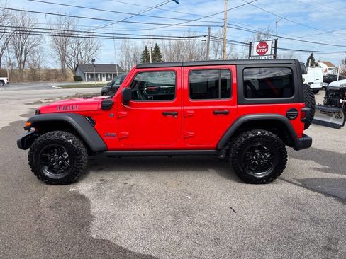 Used 2025 Jeep Wrangler Unlimited Sport S 4xe image 7