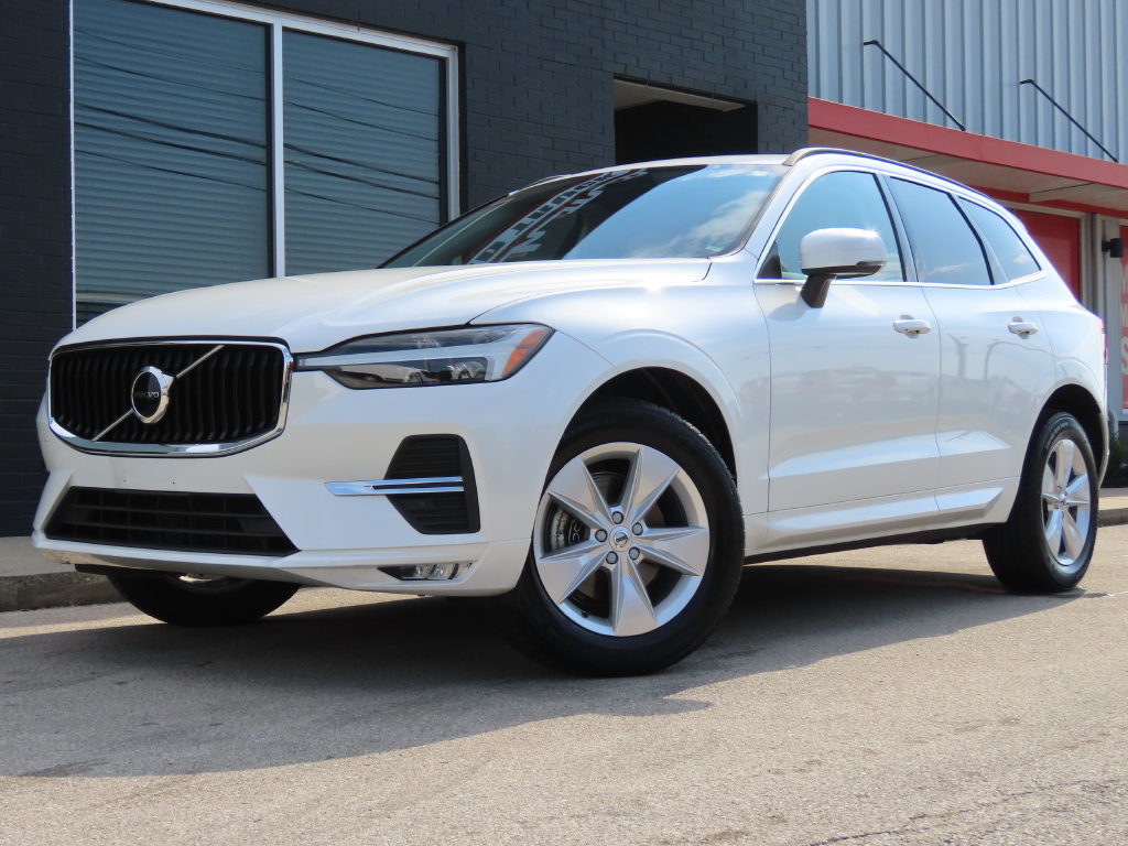 Used 2022 Volvo XC60 B5 Momentum AWD/4WD image 7