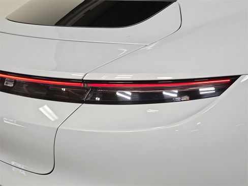 Certified 2021 Porsche Taycan 4S image 30