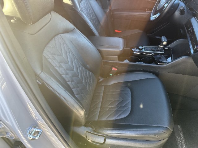 Used 2025 Kia Sportage X-Line w/ Premium Package AWD/4WD image 35