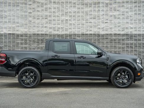 New 2026 Ford Maverick XLT w/ XLT Luxury Package AWD/4WD image 4