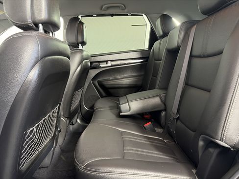 Used 2015 Kia Sorento EX FWD image 7