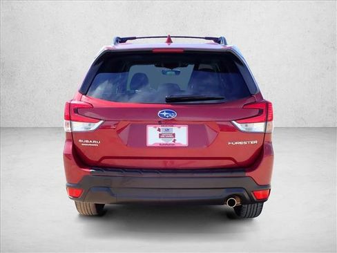 Certified 2023 Subaru Forester Limited AWD/4WD image 3