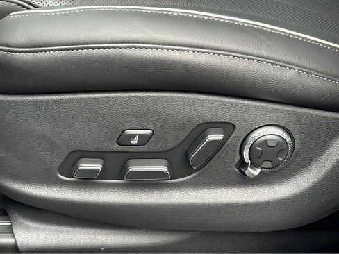 New 2026 Genesis GV80 3.5T Advanced image 23