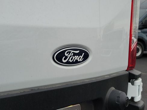 New 2026 Ford Transit 250 148 Medium Roof image 7