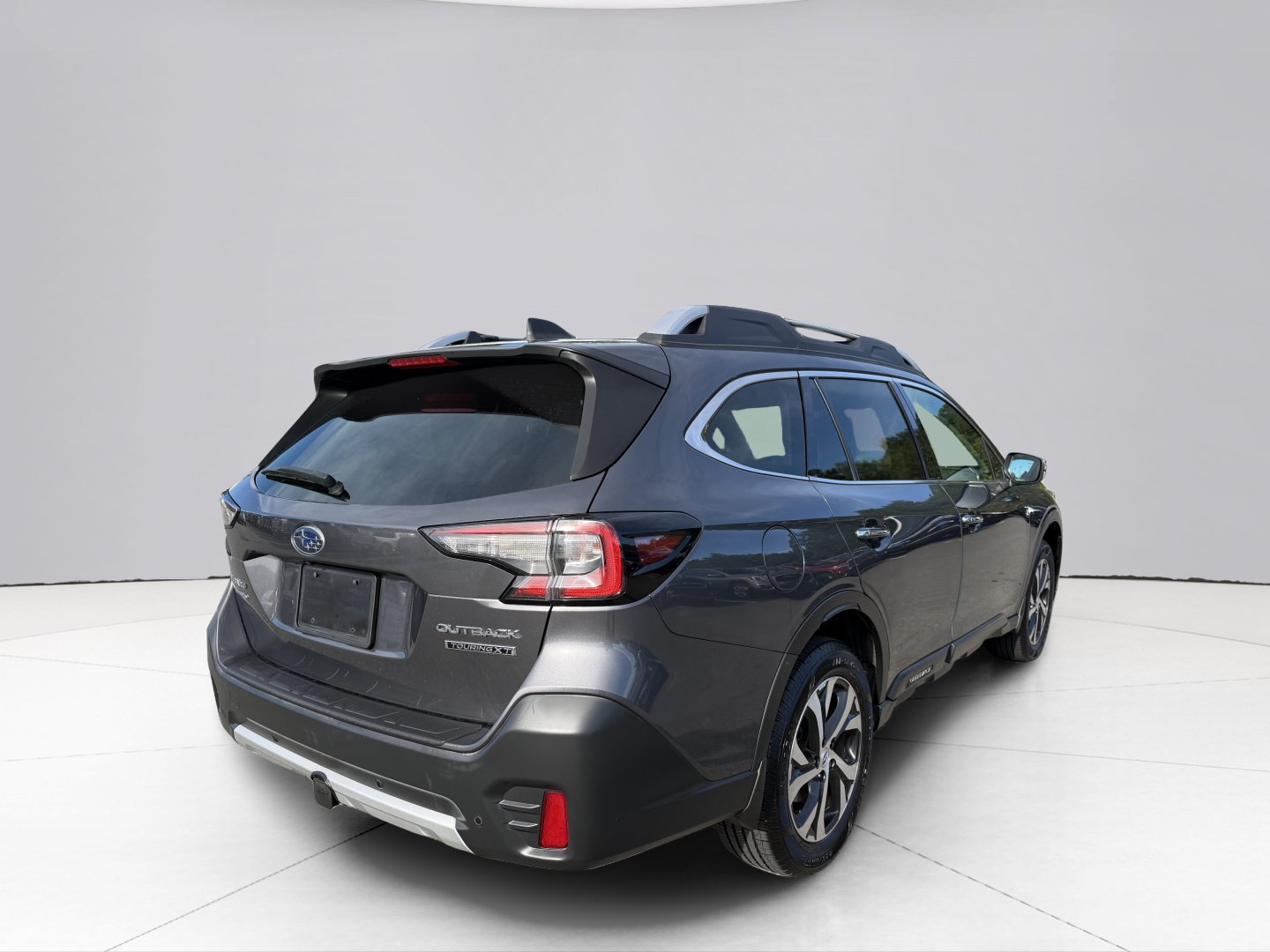 Used 2022 Subaru Outback Touring XT AWD/4WD image 6