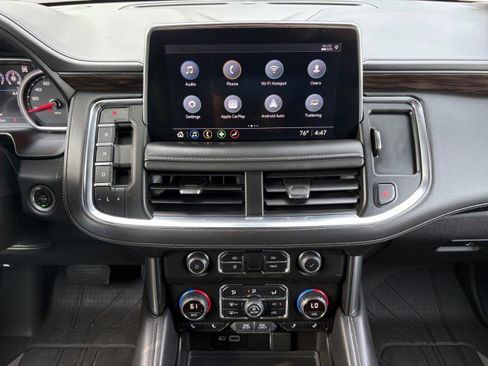 Used 2021 Chevrolet Tahoe Z71 w/ Z71 Off-Road Package AWD/4WD image 9