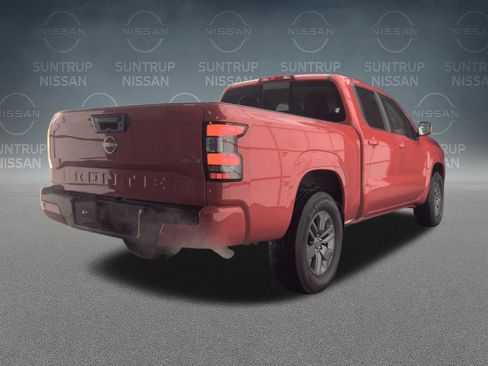 Used 2025 Nissan Frontier SV image 20