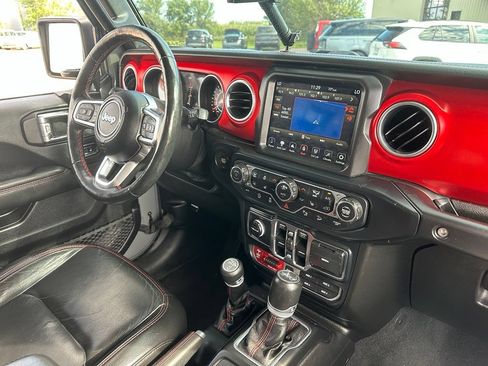 Used 2019 Jeep Wrangler Unlimited Rubicon AWD/4WD image 18
