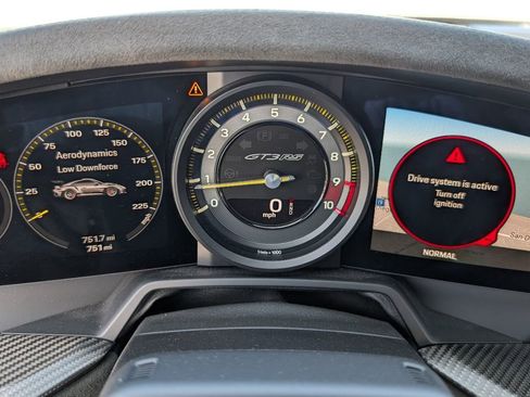 Certified 2024 Porsche 911 GT3 RS RWD image 22