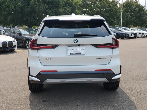 Used 2023 BMW X1 xDrive28i AWD/4WD image 4