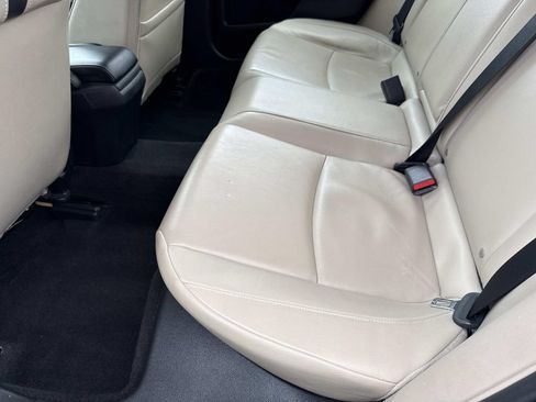 Used 2017 Honda Civic EX-L image 15