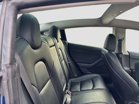 Used 2023 Tesla Model 3 Standard Range RWD image 27