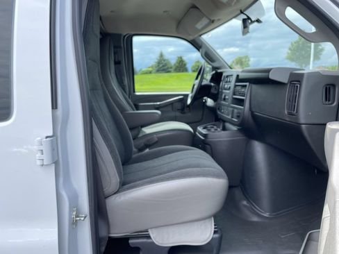 Used 2024 Chevrolet Express 2500 w/ Driver Convenience Package RWD image 22