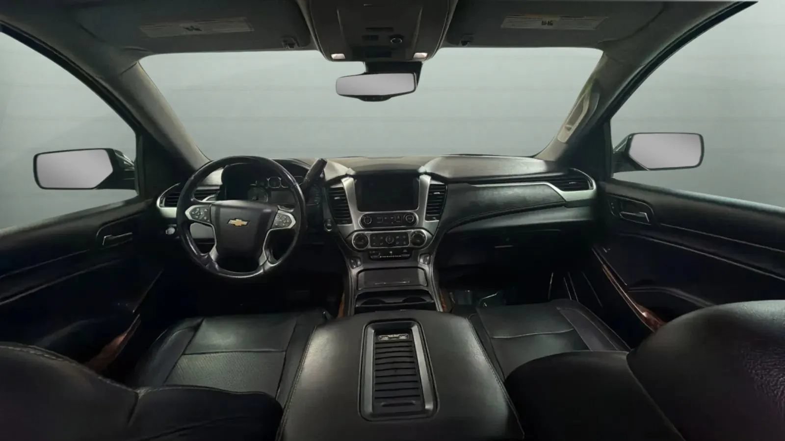 Used 2017 Chevrolet Suburban Premier RWD image 9