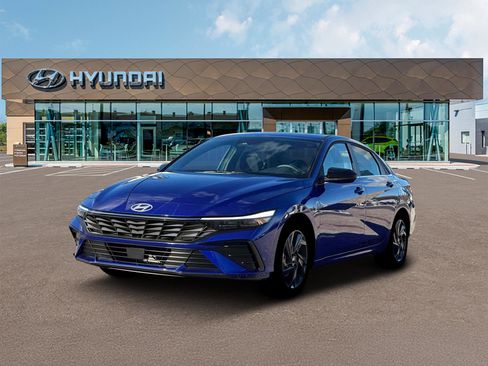 New 2026 Hyundai Elantra SEL Sport Premium FWD image 1