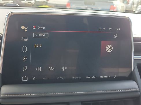 Used 2023 GMC Yukon AT4 w/ Technology Package image 23