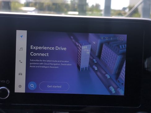 Certified 2024 Toyota Highlander XLE image 23