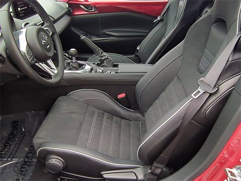 New 2025 MAZDA MX-5 Miata Club w/ Brembo/BBS Recaro Package image 14