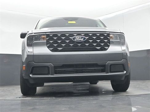 New 2025 Ford Maverick XLT w/ XLT Luxury Package image 42