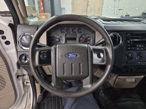 Used 2008 Ford F350 XLT image 22