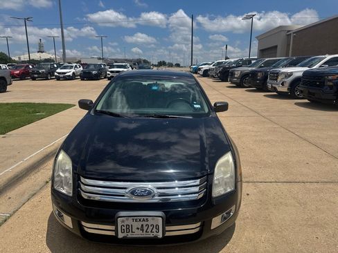 Used 2007 Ford Fusion SEL FWD image 2