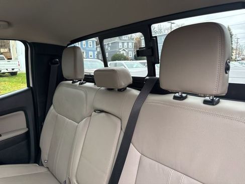 Used 2019 Ford Ranger Lariat w/ Equipment Group 501A Mid image 16