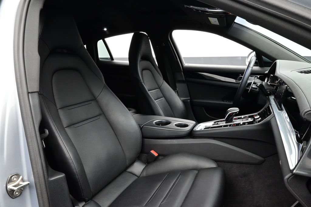 Certified 2023 Porsche Panamera 4 AWD/4WD image 18