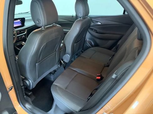 Used 2024 Buick Encore GX Preferred FWD image 31