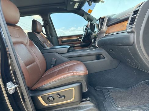 Used 2019 RAM 1500 Limited AWD/4WD image 10