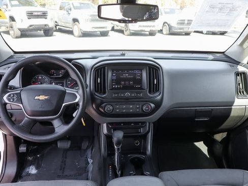 Used 2022 Chevrolet Colorado W/T w/ WT Convenience Package RWD image 27