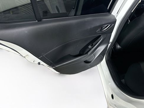 Used 2017 MAZDA MAZDA3 Sport image 26