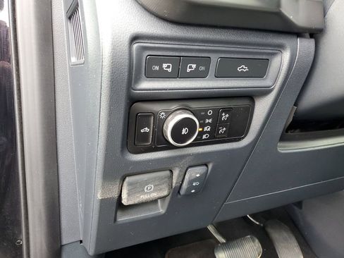 Used 2023 Ford F150 Platinum w/ Equipment Group 701A High AWD/4WD image 14