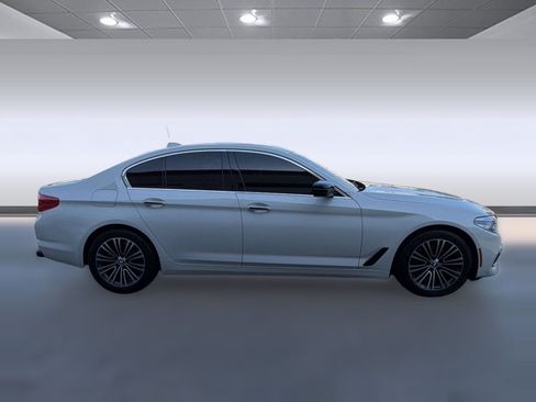 Used 2018 BMW 540i xDrive AWD/4WD image 8