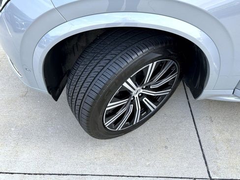 Used 2024 Volvo XC90 B6 Plus image 26