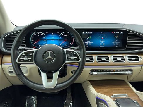 Used 2022 Mercedes-Benz GLE 350 4MATIC w/ AMG Line Exterior image 16