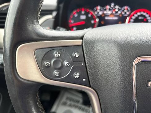 Used 2015 GMC Yukon Denali w/ Open Road Package AWD/4WD image 29
