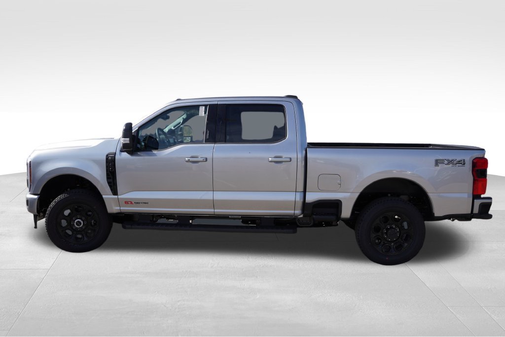 New 2027 Ford F350 Lariat w/ Black Appearance Package AWD/4WD image 6